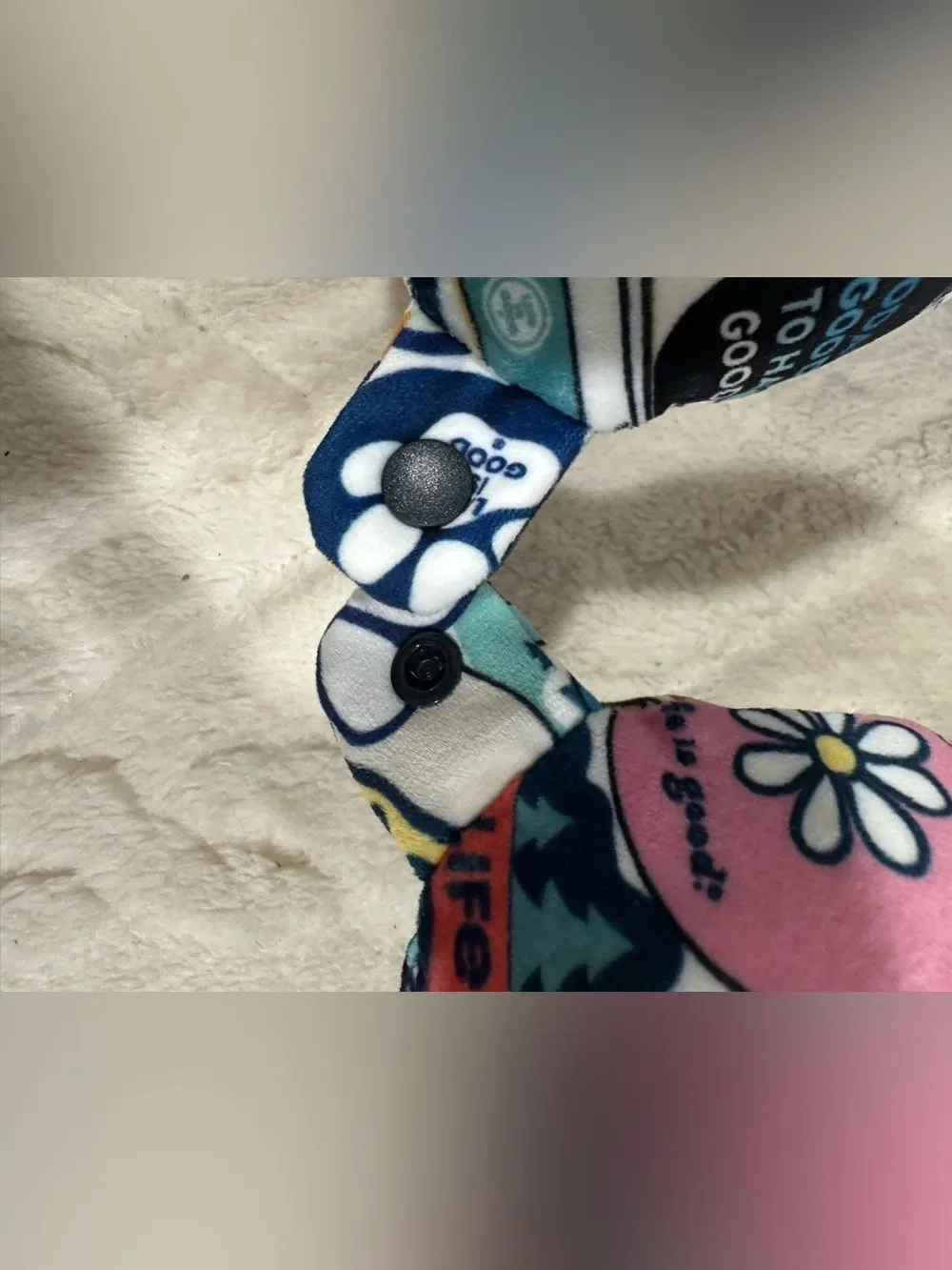 Life is Good Memory Foam Travel Soft Supportive Travel Stickers Neck Pillow